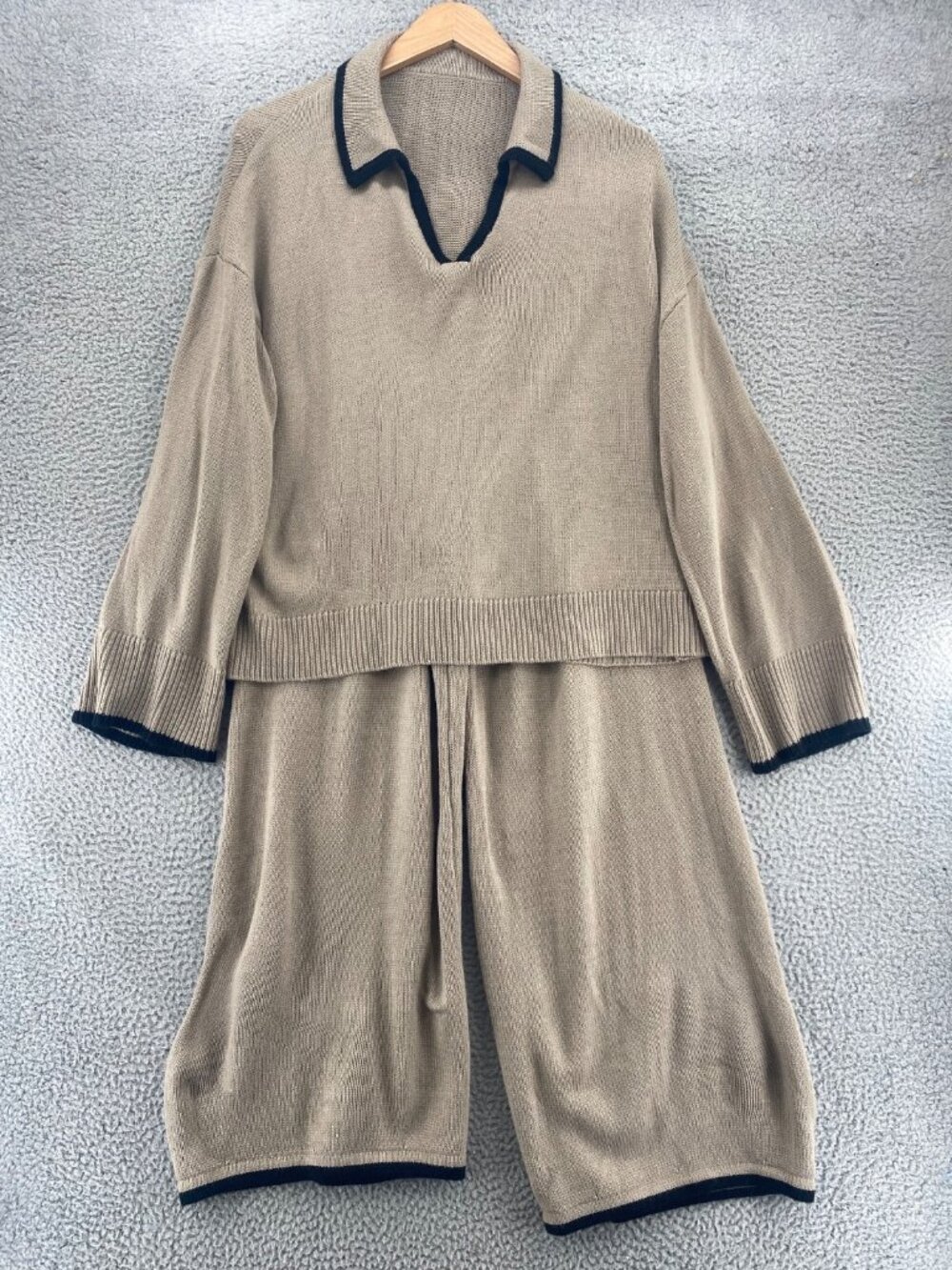 Sweater Set Womens Extra Large Taupe Black Trim Cropped Collar Wide Leg Outfit